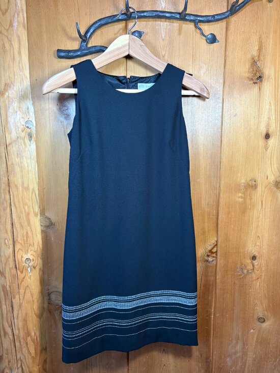 Petite Sophisticate Dresses & Skirts - Petite Sophisticate Sleeveless Black/Navy Midi Dress - 2 -